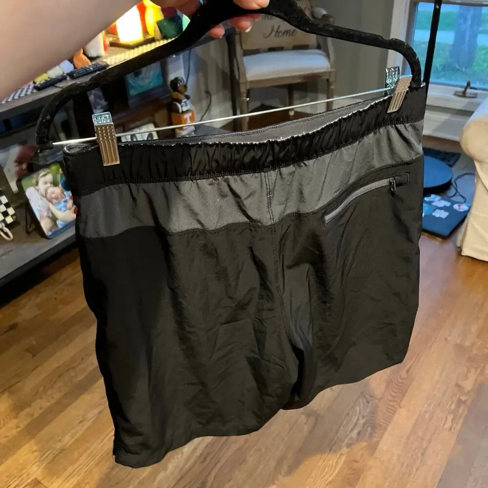 speedo‎ black shorts men’s medium